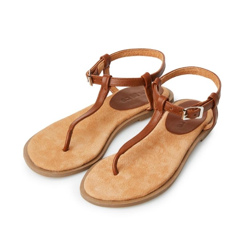 Womens leather toe post fashion sandals